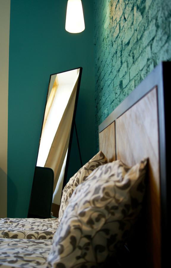 A16 Hostel Burgas Room photo