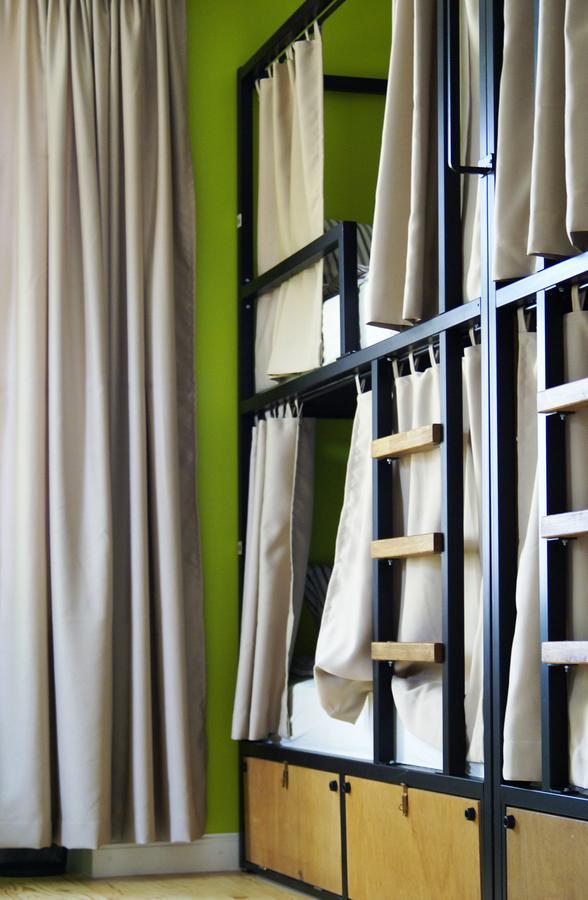 A16 Hostel Burgas Room photo