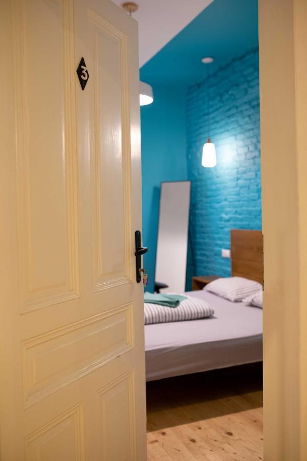 A16 Hostel Burgas Exterior photo